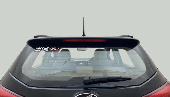 2021 Mahindra XUV300 W8 (O) 1.2 PETROL, Petrol, Manual, 58,368 km, Rear Windshield