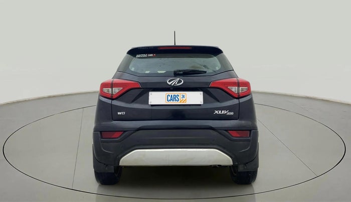 2021 Mahindra XUV300 W8 (O) 1.2 PETROL, Petrol, Manual, 58,368 km, Back/Rear