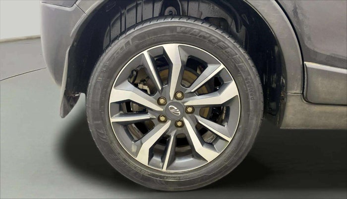 2021 Mahindra XUV300 W8 (O) 1.2 PETROL, Petrol, Manual, 58,368 km, Right Rear Wheel