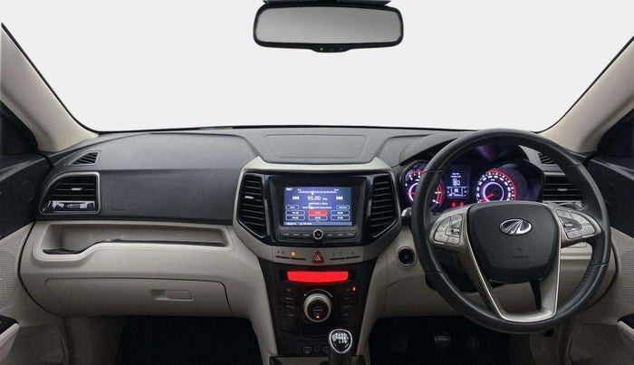 2021 Mahindra XUV300 W8 (O) 1.2 PETROL, Petrol, Manual, 58,368 km, Dashboard