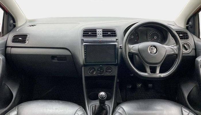 2020 Volkswagen Polo TRENDLINE 1.0L, Petrol, Manual, 91,574 km, Dashboard