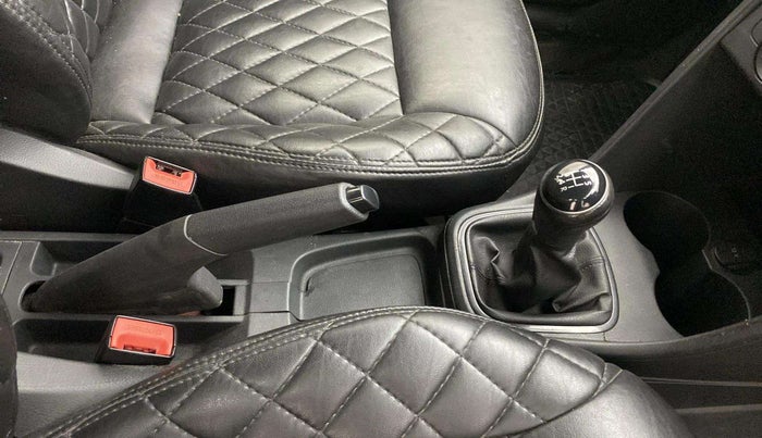 2020 Volkswagen Polo TRENDLINE 1.0L, Petrol, Manual, 91,574 km, Gear Lever