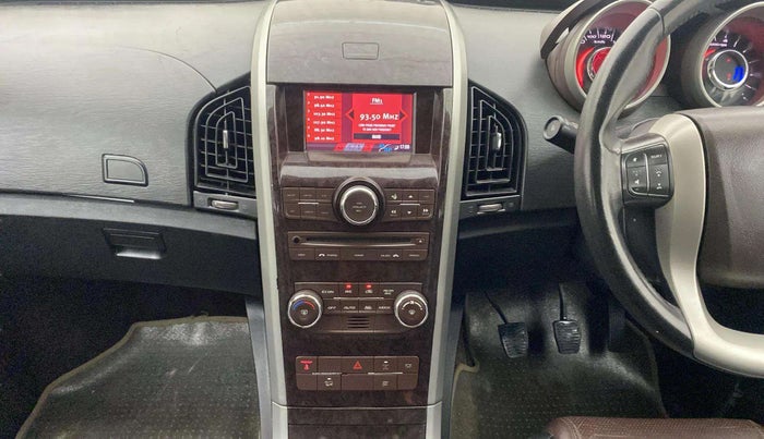 2013 Mahindra XUV500 W8, Diesel, Manual, 1,19,153 km, Air Conditioner