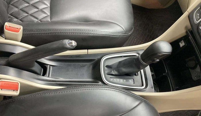 2022 Maruti Ciaz ALPHA  AT 1.5 SHVS PETROL, Petrol, Automatic, 44,028 km, Gear Lever