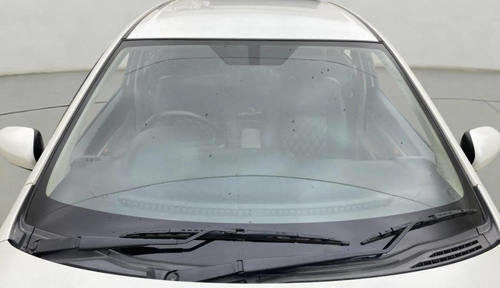 2022 Maruti Ciaz ALPHA  AT 1.5 SHVS PETROL, Petrol, Automatic, 44,028 km, Front Windshield