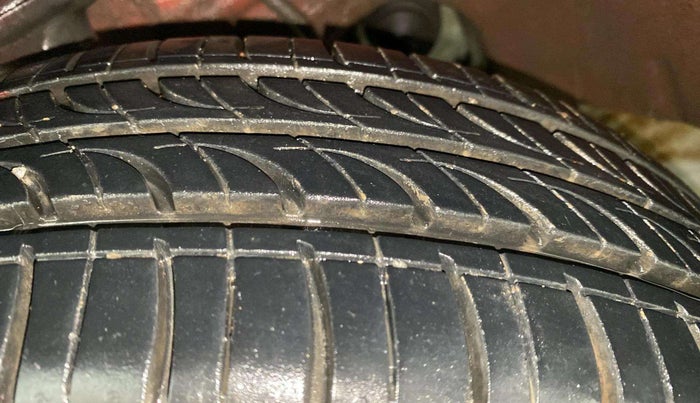 2018 Maruti Alto K10 VXI (O), Petrol, Manual, 34,113 km, Left Front Tyre Tread