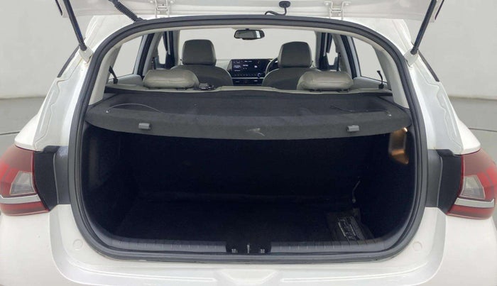2024 Hyundai NEW I20 ASTA (O) 1.2 IVT, Petrol, Automatic, 14,757 km, Boot Open Zoomed View