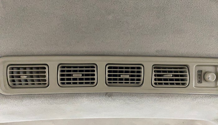 2014 Maruti Ertiga VXI, Petrol, Manual, 57,467 km, Rear AC Vents