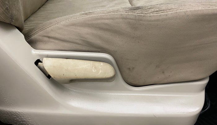 2014 Maruti Ertiga VXI, Petrol, Manual, 57,467 km, Driver Side Adjustment Panel