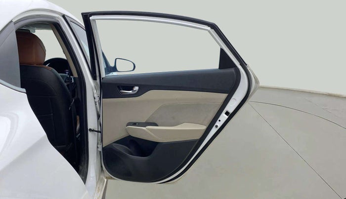 2021 Hyundai Verna SX 1.5 VTVT IVT, Petrol, Automatic, 57,198 km, RHS Rear Door