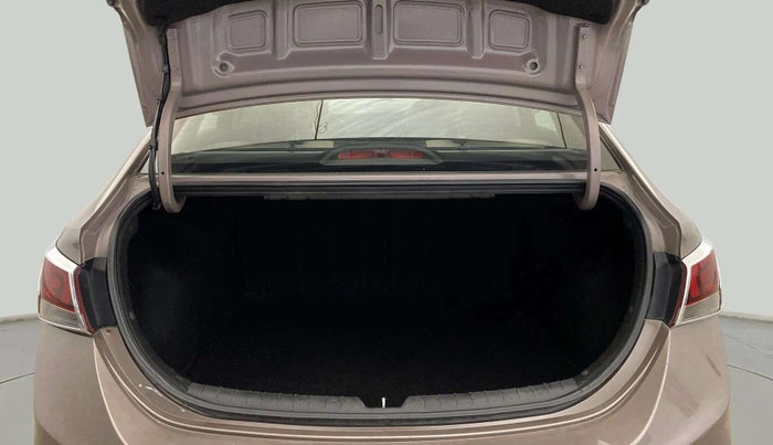 2018 Hyundai Verna 1.6 VTVT SX (O) AT, Petrol, Automatic, 38,310 km, Boot Open Zoomed View