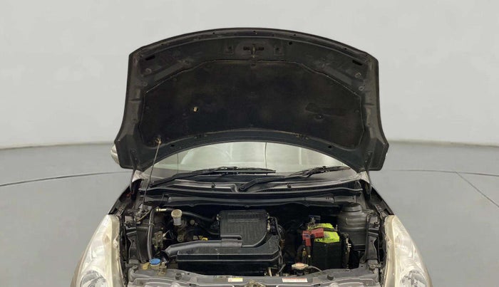 2015 Maruti Swift VXI, Petrol, Manual, 88,788 km, Open Bonet