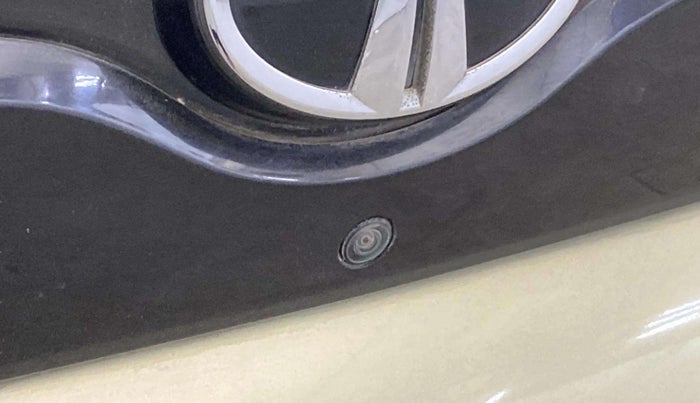 2022 Tata NEXON XZA PLUS (PREMIUM) KAZIRANGA DIESEL, Diesel, Automatic, 44,505 km, Parking Camera
