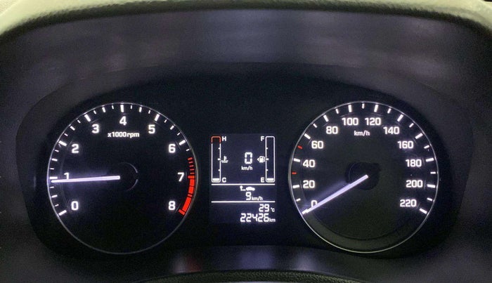 2016 Hyundai Creta SX PLUS  ANNIVERSARY EDITION 1.6 PETROL, Petrol, Manual, 22,404 km, Odometer Image