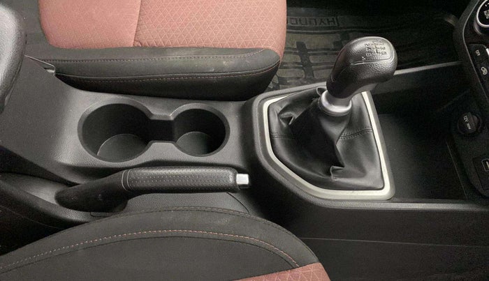 2016 Hyundai Creta SX PLUS  ANNIVERSARY EDITION 1.6 PETROL, Petrol, Manual, 22,404 km, Gear Lever