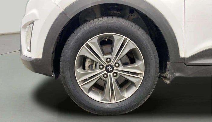 2016 Hyundai Creta SX PLUS  ANNIVERSARY EDITION 1.6 PETROL, Petrol, Manual, 22,404 km, Left Front Wheel
