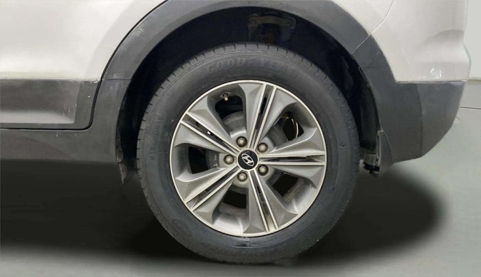 2016 Hyundai Creta SX PLUS  ANNIVERSARY EDITION 1.6 PETROL, Petrol, Manual, 22,404 km, Left Rear Wheel