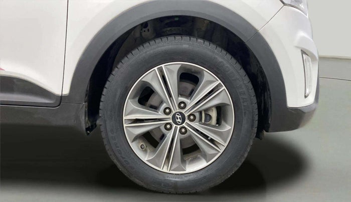 2016 Hyundai Creta SX PLUS  ANNIVERSARY EDITION 1.6 PETROL, Petrol, Manual, 22,404 km, Right Front Wheel
