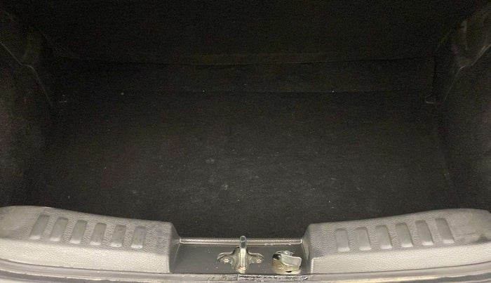 2023 Maruti Alto K10 VXI PLUS, Petrol, Manual, 17,473 km, Boot Inside
