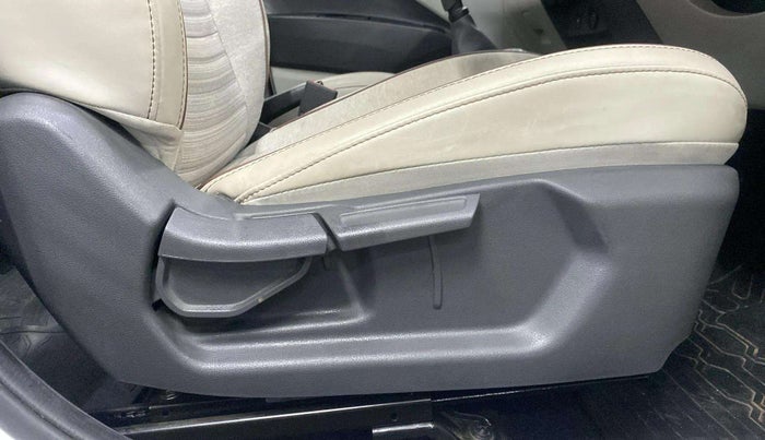 2021 Hyundai AURA S 1.2, Petrol, Manual, 7,057 km, Driver Side Adjustment Panel
