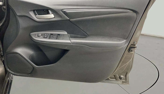 2019 Honda WR-V 1.2L I-VTEC S MT, Petrol, Manual, 43,106 km, Driver Side Door Panels Control