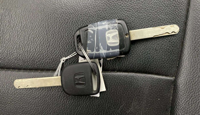 2019 Honda WR-V 1.2L I-VTEC S MT, Petrol, Manual, 43,106 km, Key Close Up