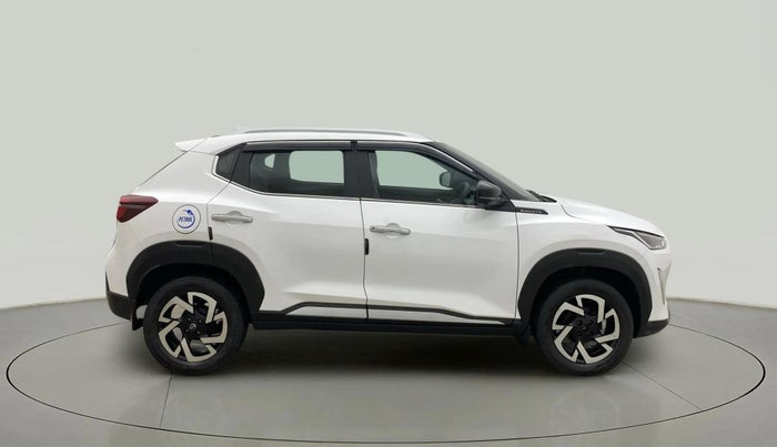 2022 Nissan MAGNITE XV PREMIUM TURBO, Petrol, Manual, 32,797 km, Right Side View