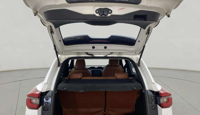2022 Nissan MAGNITE XV PREMIUM TURBO, Petrol, Manual, 32,797 km, Boot Door Open