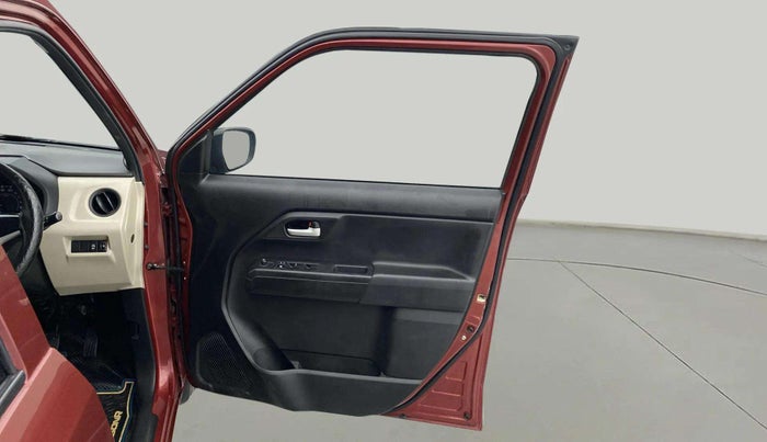 2022 Maruti New Wagon-R VXI 1.0, Petrol, Manual, 33,831 km, RHS Front Door