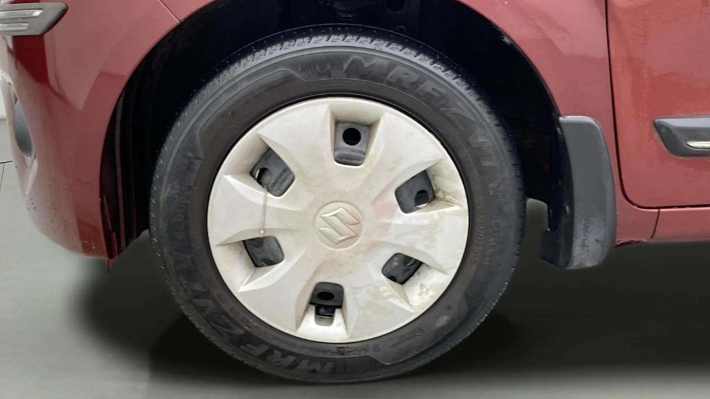 2022 Maruti New Wagon-R VXI 1.0, Petrol, Manual, 33,903 km, Left Front Wheel