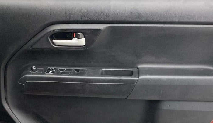 2022 Maruti New Wagon-R VXI 1.0, Petrol, Manual, 33,831 km, Driver Side Door Panels Control