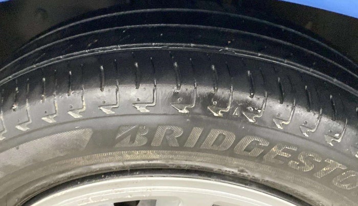 2017 Maruti IGNIS DELTA 1.2 AMT, Petrol, Automatic, 17,136 km, Left Rear Tyre Tread