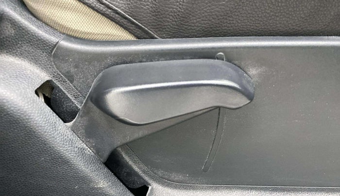 2020 Ford Ecosport TITANIUM 1.5L DIESEL, Diesel, Manual, 83,957 km, Driver Side Adjustment Panel