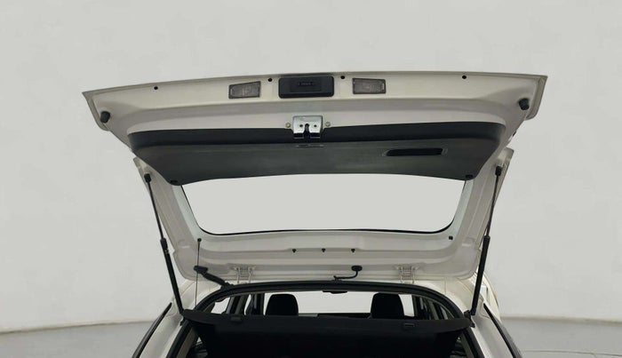 2020 KIA SONET GTX PLUS 1.0 DCT, Petrol, Automatic, 37,452 km, Boot Door Open