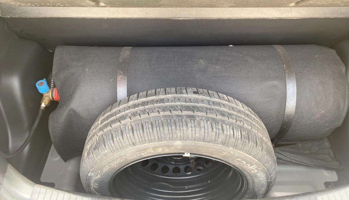 2019 Hyundai Grand i10 SPORTZ 1.2 KAPPA VTVT, CNG, Manual, 33,433 km, Boot Inside