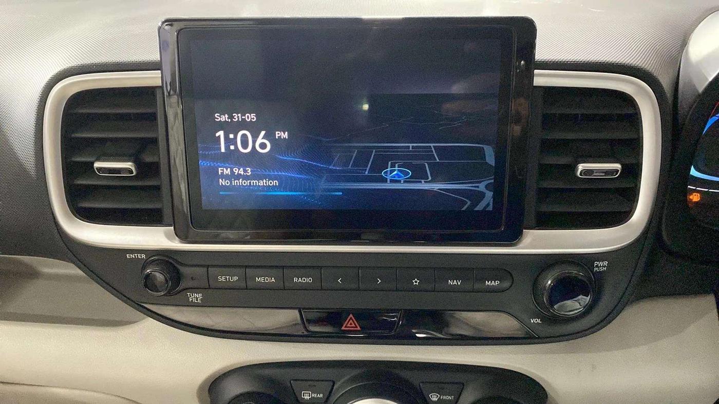 2022 Hyundai VENUE SX 1.2 PETROL, Petrol, Manual, 11,253 km, Air Conditioner
