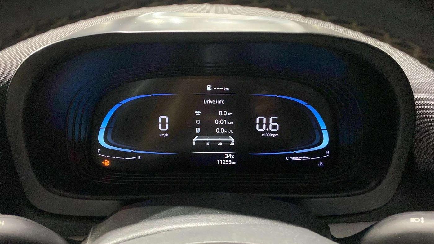 2022 Hyundai VENUE SX 1.2 PETROL, Petrol, Manual, 11,253 km, Odometer Image