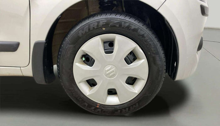 2022 Maruti New Wagon-R VXI 1.0, Petrol, Manual, 26,902 km, Right Front Wheel