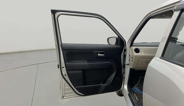 2022 Maruti New Wagon-R VXI 1.0, Petrol, Manual, 26,902 km, LHS Front Door