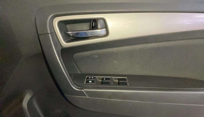 2017 Maruti Vitara Brezza ZDI, Diesel, Manual, 67,303 km, Driver Side Door Panels Control