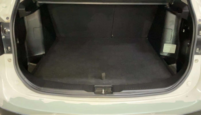 2022 Maruti S Cross ZETA 1.5, Petrol, Manual, 28,107 km, Boot Inside