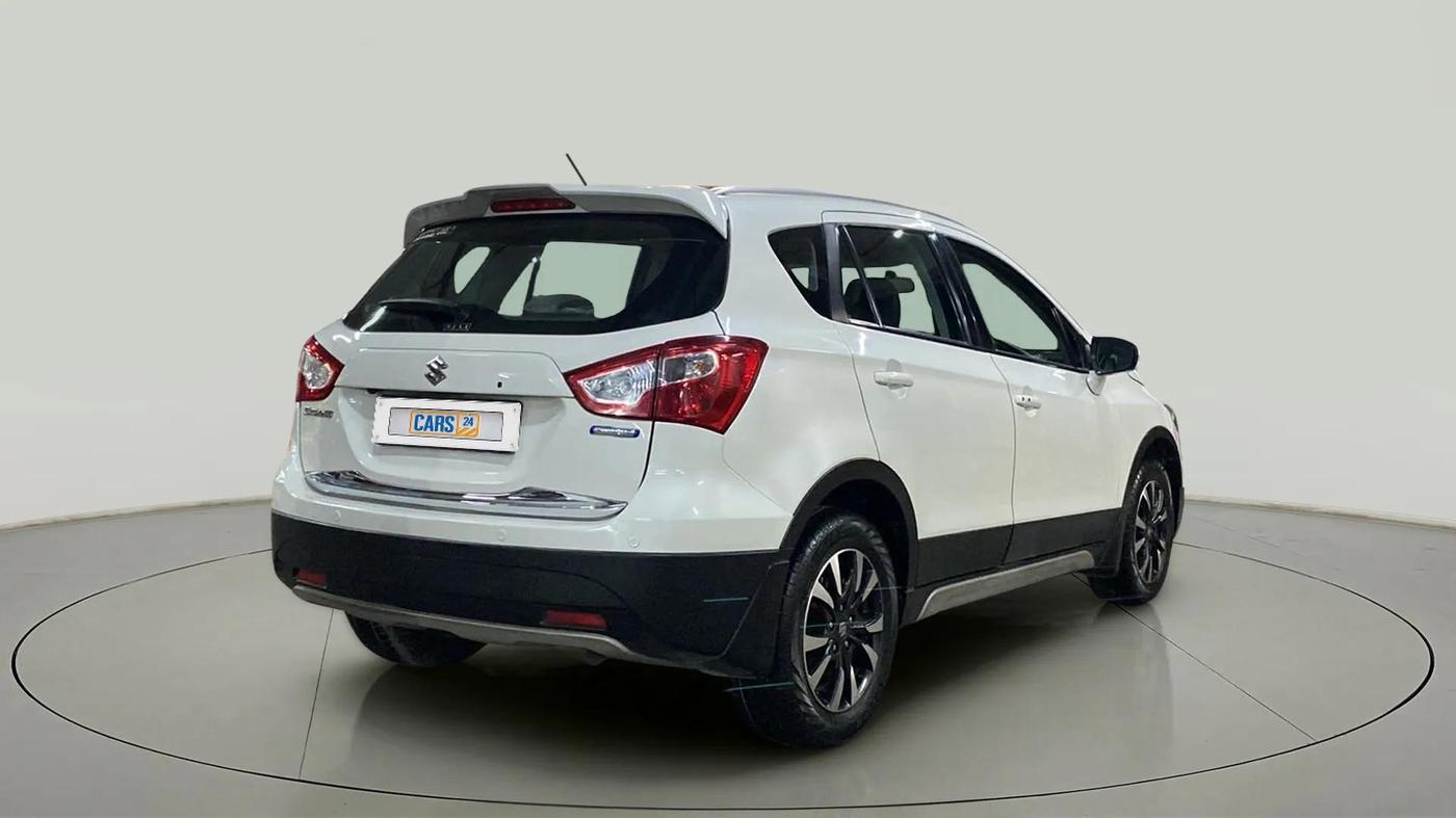 2022 Maruti S Cross ZETA 1.5, Petrol, Manual, 28,158 km, Right Back Diagonal