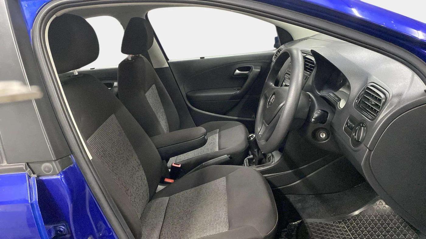 2019 Volkswagen Ameo COMFORTLINE 1.0L, Petrol, Manual, 7,219 km, Right Side Front Door Cabin
