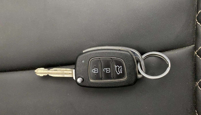 2018 Hyundai Elite i20 ASTA 1.2, Petrol, Manual, 29,274 km, Key Close Up