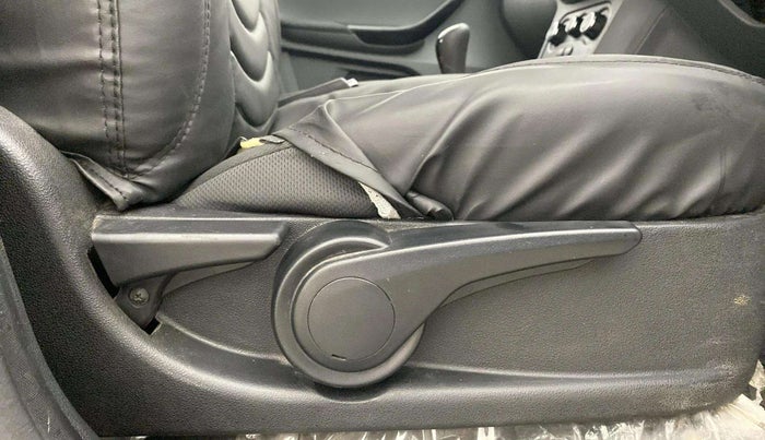 2018 Tata TIGOR XT PETROL, Petrol, Manual, 44,609 km, Driver Side Adjustment Panel