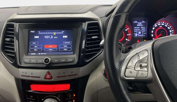 2019 Mahindra XUV300 W8 1.2 PETROL, Petrol, Manual, 49,408 km, Air Conditioner