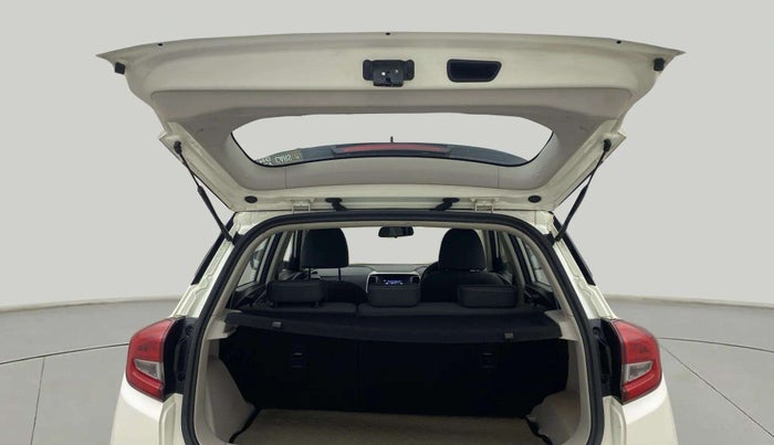 2019 Mahindra XUV300 W8 1.2 PETROL, Petrol, Manual, 49,408 km, Boot Door Open