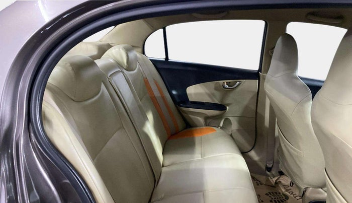 2015 Honda Amaze 1.2L I-VTEC VX, Petrol, Manual, 45,328 km, Right Side Rear Door Cabin