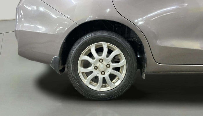 2015 Honda Amaze 1.2L I-VTEC VX, Petrol, Manual, 45,328 km, Right Rear Wheel