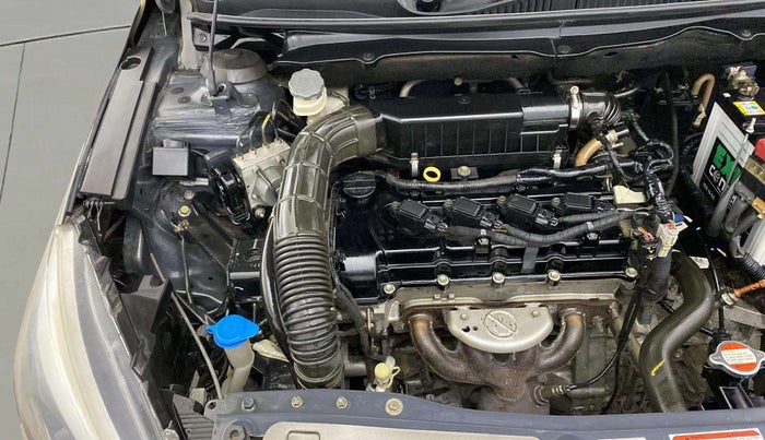 2019 Maruti Ciaz ALPHA  AT 1.5 SHVS PETROL, Petrol, Automatic, 56,815 km, Engine View - Right